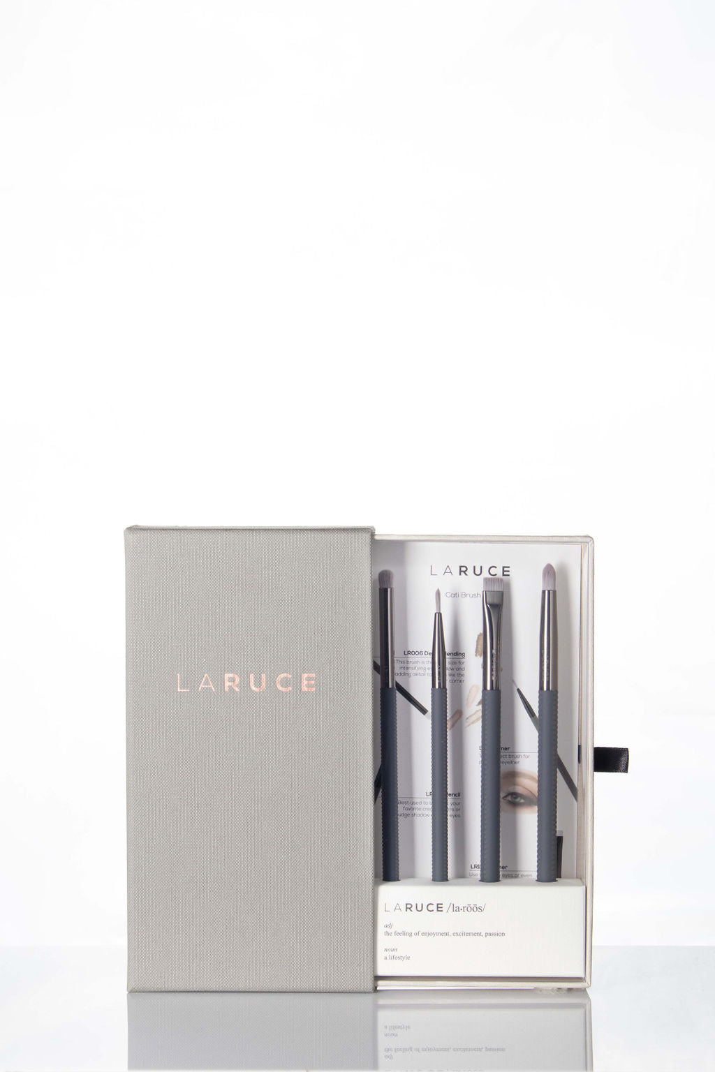 Cati 4-Piece Makeup Brush Set - LARUCE Beauty
