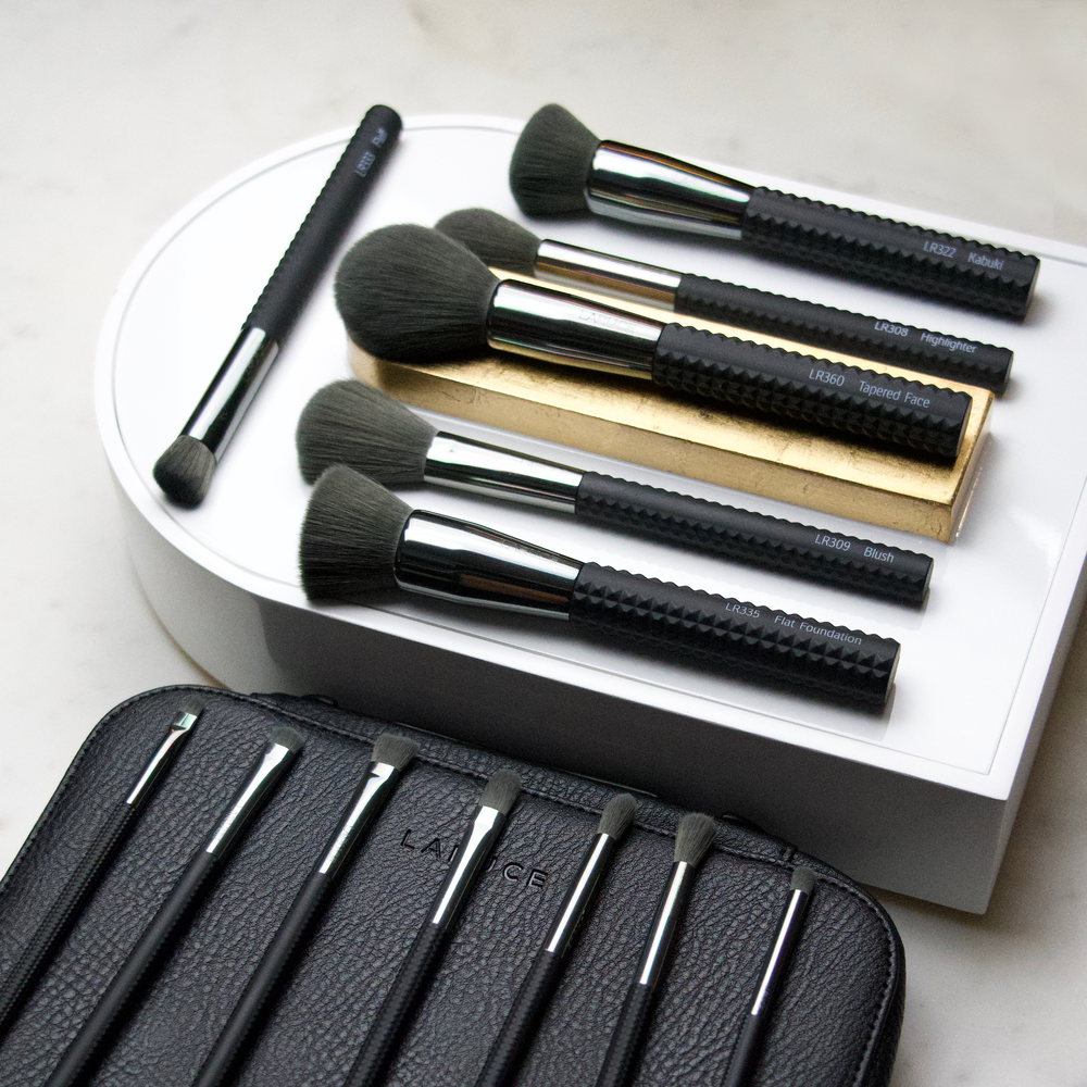 LARUCE Ann 13-Piece Makeup Brush Set with Case – LARUCE Beauty LARUCE Ann 13-Piece Makeup Brush Set with Case – LARUCE Beauty
