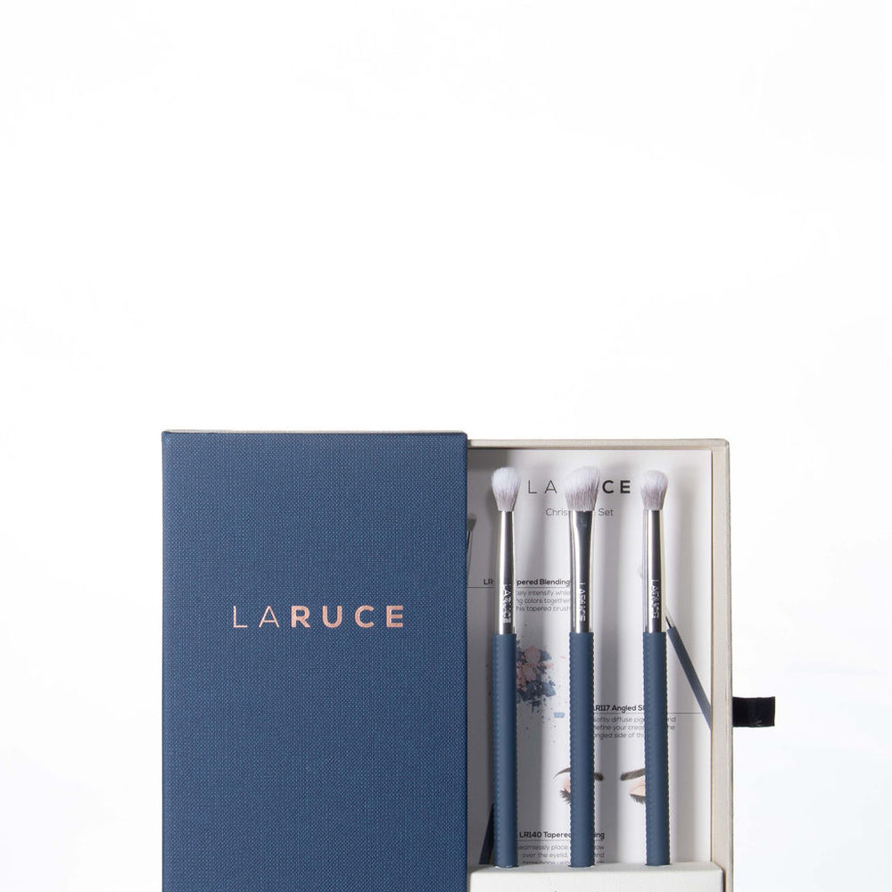
                      
                        Chris 3-Piece Makeup Brush Set - LARUCE Beauty
                      
                    