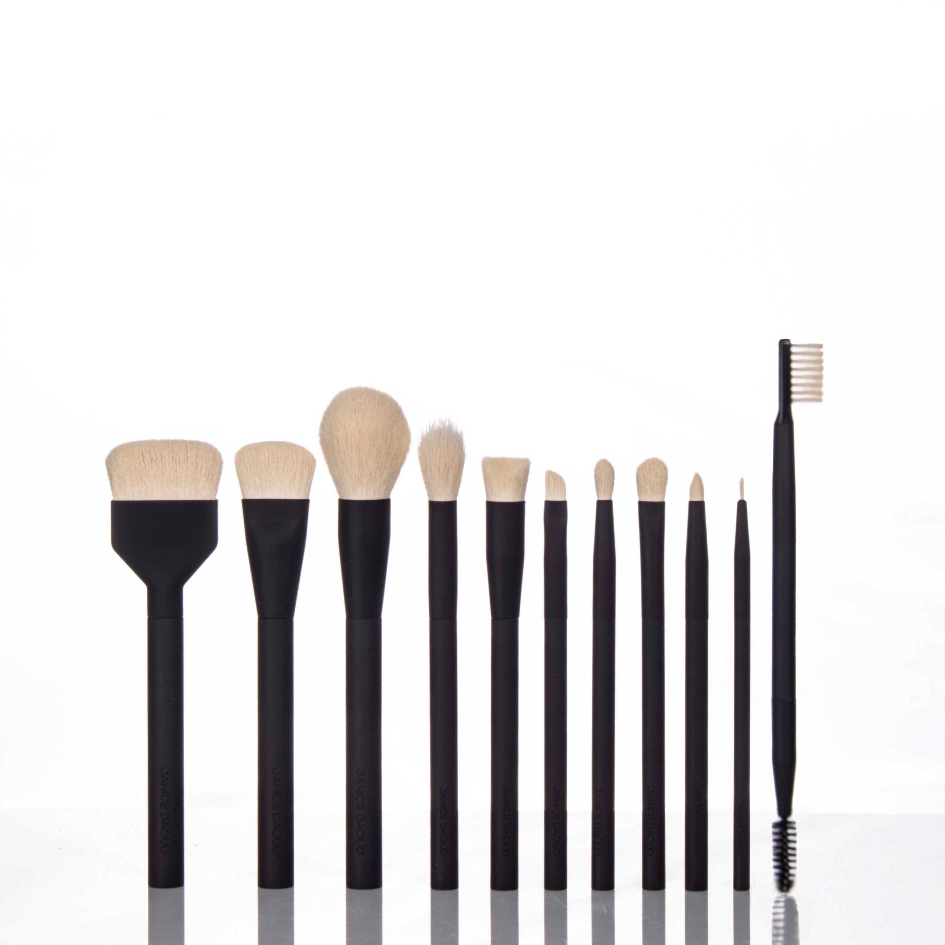 Bamboo Pro Makeup Brush Set retailer with Bag & Free Gift