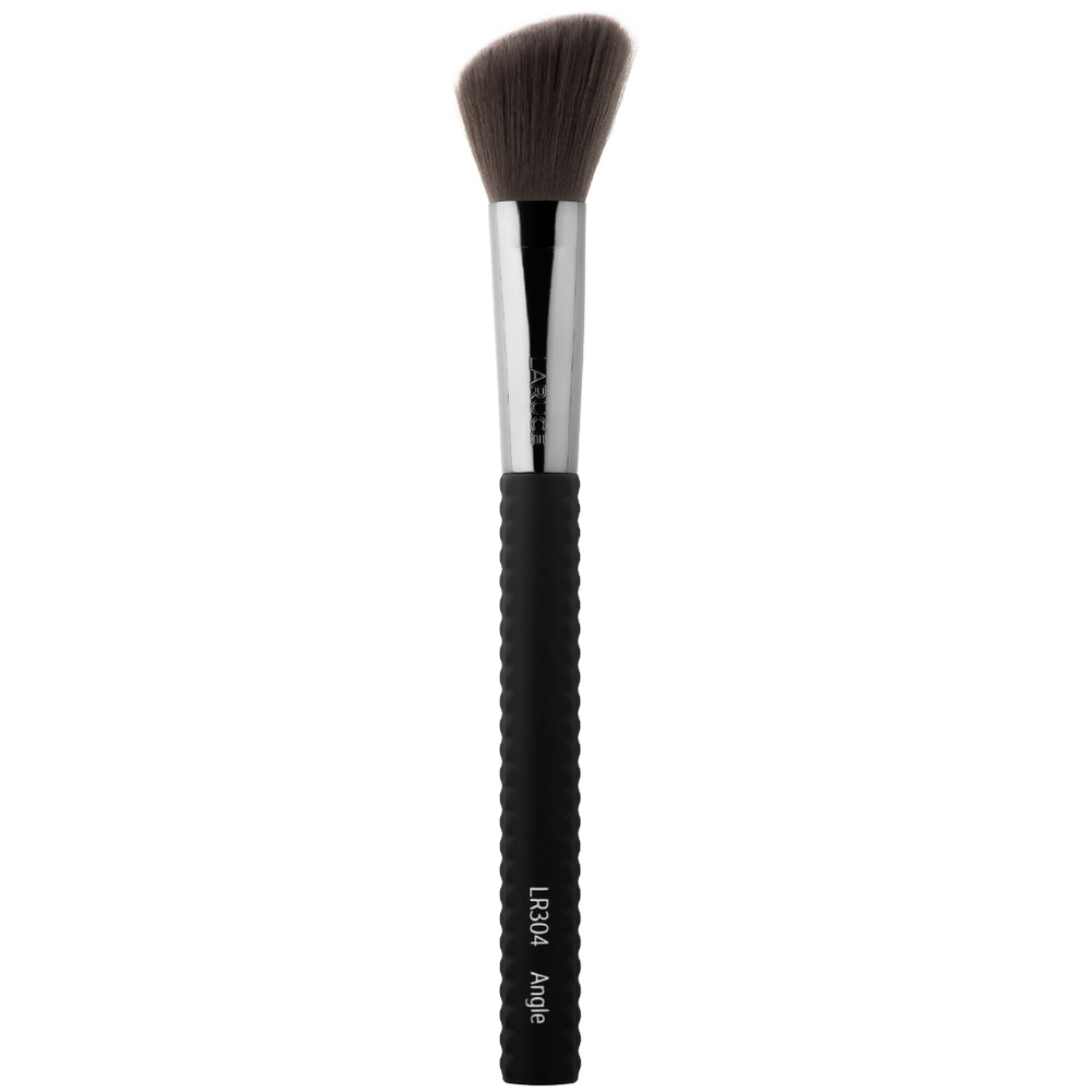 Angle Brush LR304 - LARUCE Beauty